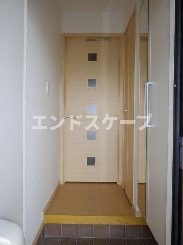 リヴィエールⅤＢの玄関|高崎、前橋のお部屋探しはエンドスケープまで！お客様の理想お聞かせ下さい♪