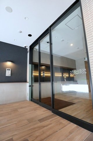 サヴォイラルカンジュ　9階のエントランス