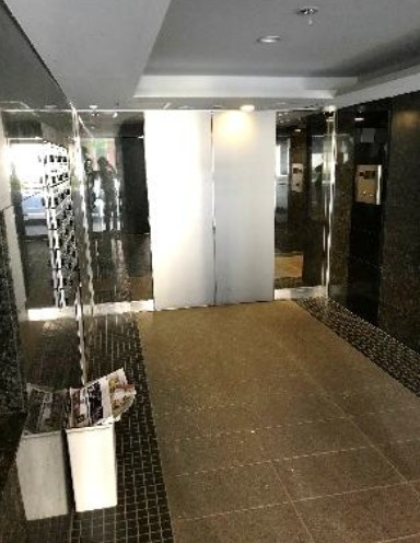 ブライズ両国DUEのロビー