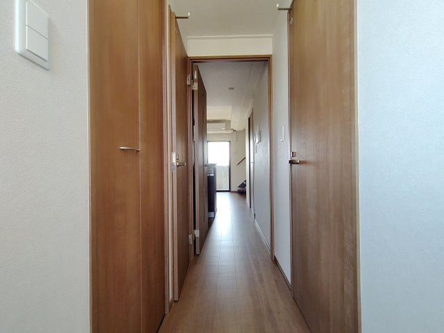 MODERN EIGHT高宮lietoの玄関