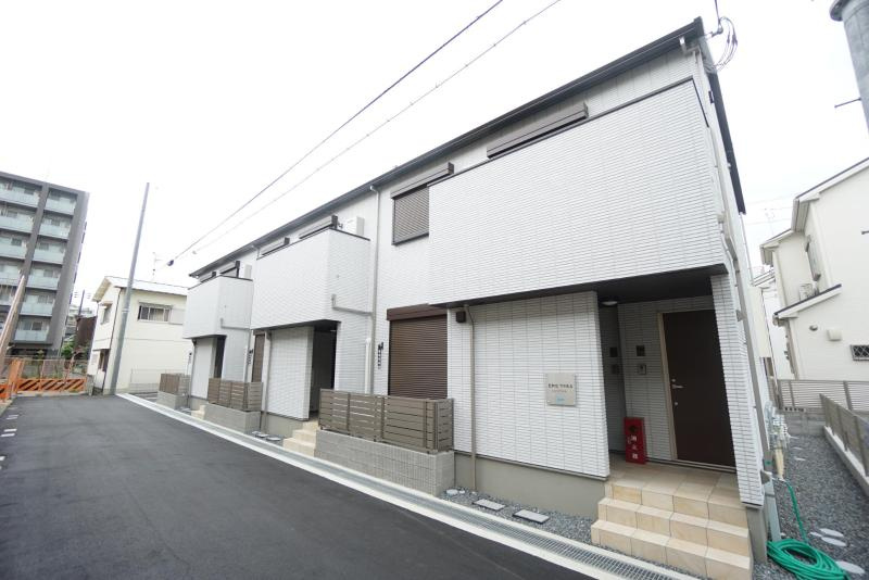 エピーク下中条のエントランス