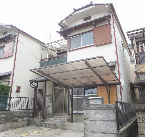 平尾貸家