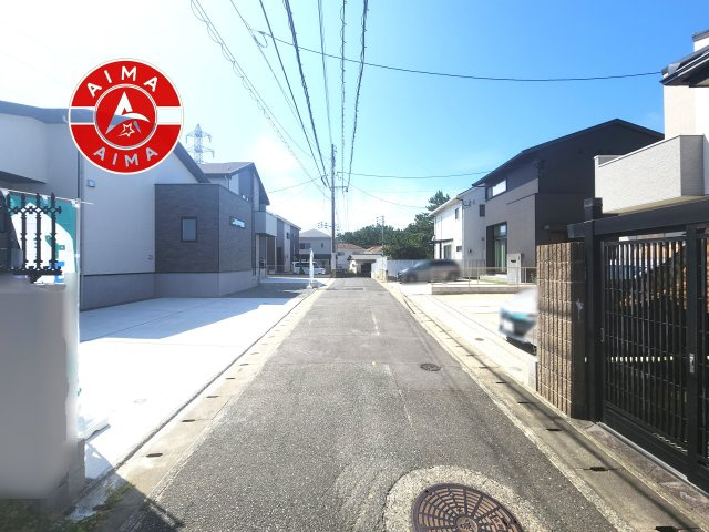 福岡市東区三苫2丁目第4-2棟（1号棟）　の外観|前面道路含む現地の写真です。