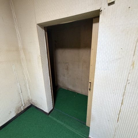 室蘭市本町2丁目7-5戸建の収納