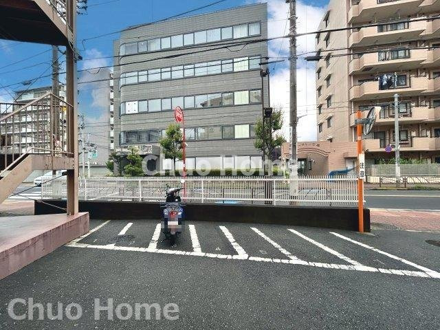 トーア立石マンションの駐車場|【バイク置場】最新の空き状況や費用などの詳細は担当スタッフまでお問い合わせください。