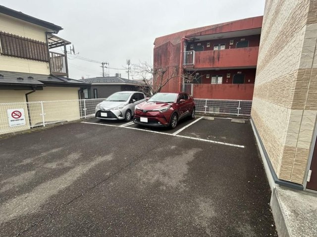 レオパレスアンテパサード原町の駐車場|多賀城　仙台　宮城野　家具　家電　社宅　マンスリー
