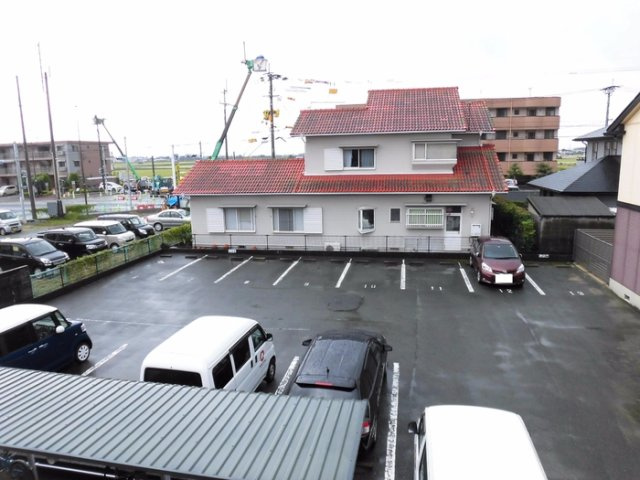 ヴェルドミールの駐車場|カースペースがあります
