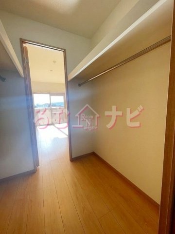 福岡市博多区諸岡３丁目の賃貸マンションのトイレ