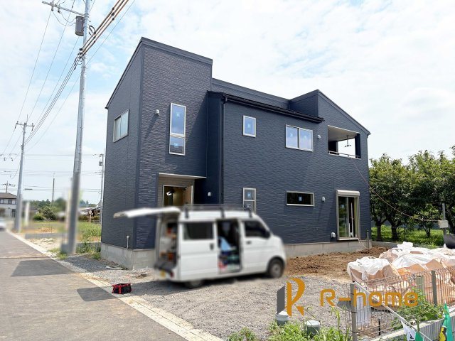笠間市旭町第13　新築戸建て　8号棟の外観|ご予約を頂ければ、『平日』はもちろん『早朝』や『夜間』もご見学可能です♪お気軽にお申し付けください♪