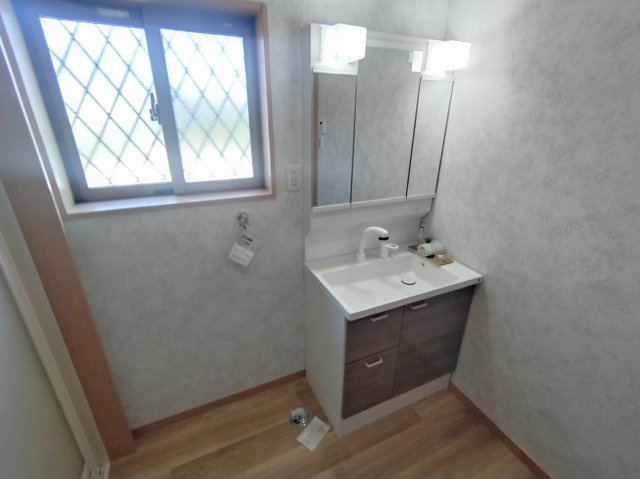 中古戸建の独立洗面台