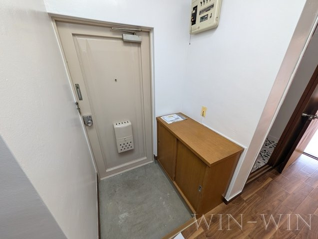 朝日マンションの玄関|イメージ（同建物内別部屋の写真です）