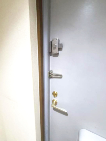 ロサノＳ北豊中の玄関