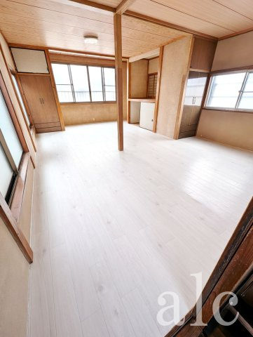 三山2　DIY戸建て住宅の内装