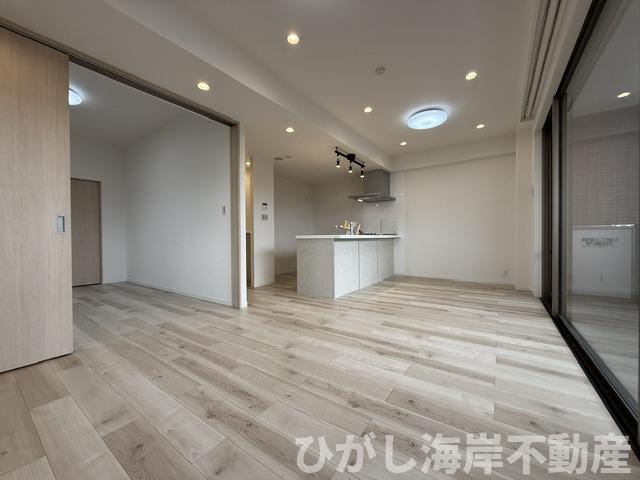 プリムローズ平塚のダイニング|新規リフォーム完了！　16.4帖　LDK