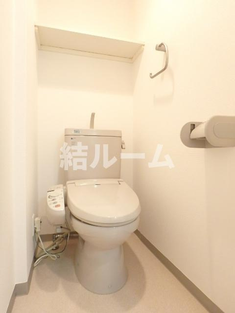 板橋区大山金井町の賃貸マンションのトイレ