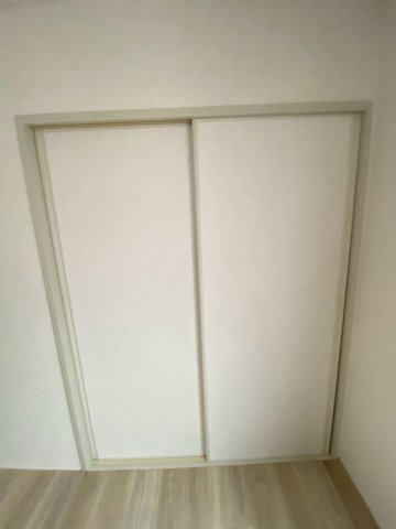 エメラルドタウンB棟の収納