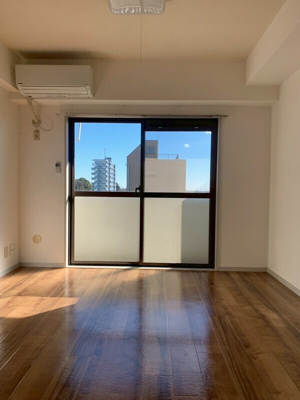 【居間・リビング】 | センチュリー鴻巣第一マンション