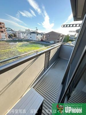 ルミエール江川Bのバルコニー