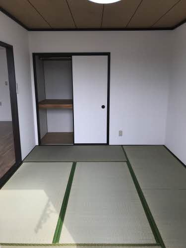 コーポ　エクセル　III棟 