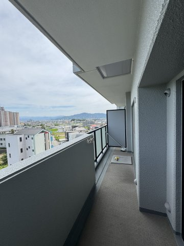 コスモ岩出のバルコニー