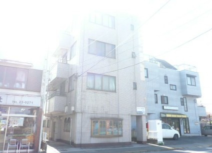 青梅市東青梅５丁目の賃貸マンションの外観