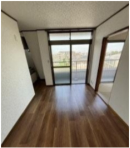 青梅市東青梅５丁目の賃貸マンションの居間・リビング