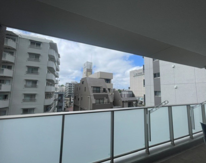 レーベン松戸GRAIZAのバルコニー