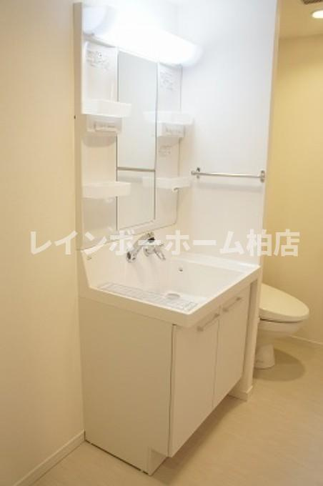 担当エリアのルームアドバイザーが直接対応いたしますの洗面所|使いやすい洗面所です