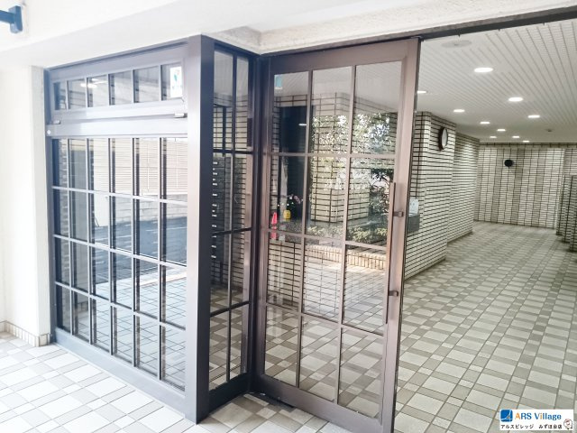 朝日プラザ上福岡のエントランス|エントランスの様子です