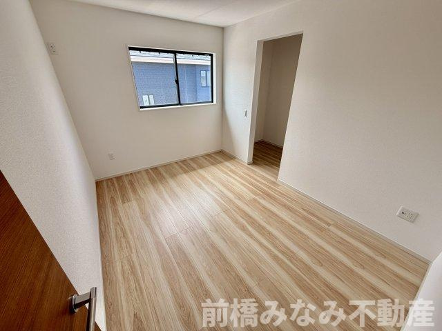 【新築】前橋市元総社町1期　１号棟(全２棟)　アーバンスタイル　新築建売分譲の洋室|個人の部屋や寝室として使える洋室です