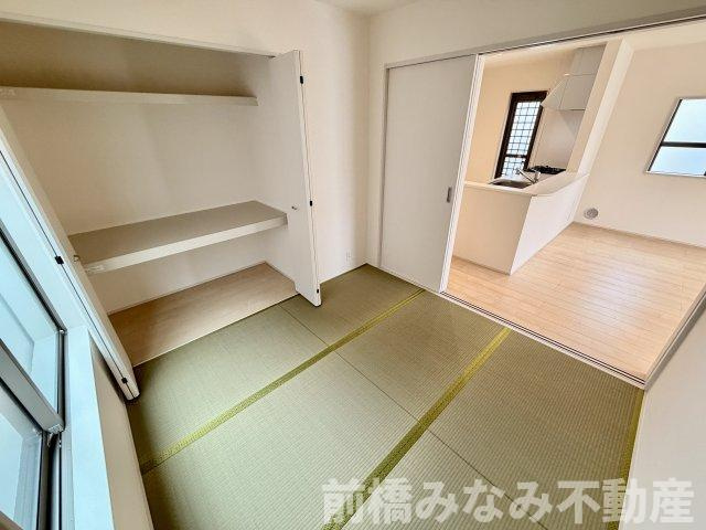 【新築】北群馬郡吉岡町下野田第13　１号棟(全３棟)　リーブルガーデン　新築建売分譲の和室|和室があると、家にあたたかい雰囲気が生まれます