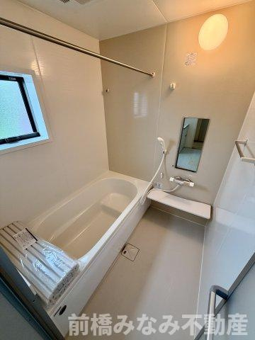 【新築】北群馬郡吉岡町下野田第13　１号棟(全３棟)　リーブルガーデン　新築建売分譲の浴室|落ち着いた空間のお風呂です
