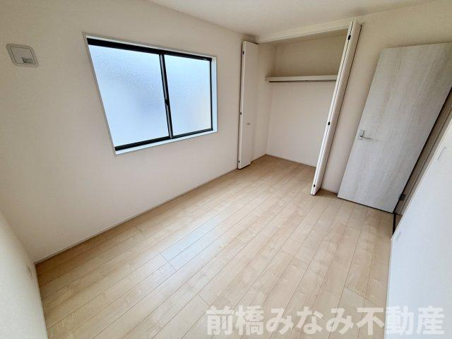 【新築】北群馬郡吉岡町下野田第13　１号棟(全３棟)　リーブルガーデン　新築建売分譲の洋室|使い勝手のいい洋室です
