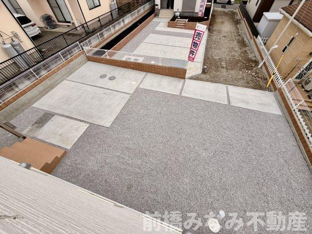 【新築】北群馬郡吉岡町下野田第13　２号棟(全３棟)　リーブルガーデン　新築建売分譲の駐車場|駐車スペースもあります