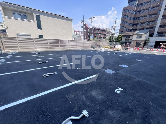 エスリード長居公園PARK AVENUEの駐車場|エスリード長居公園PARK AVENUE　駐車場