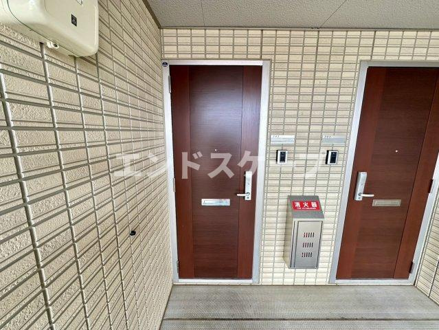ボヌールＥの玄関|高崎、前橋のお部屋探しはエンドスケープまで！お客様の理想お聞かせ下さい♪