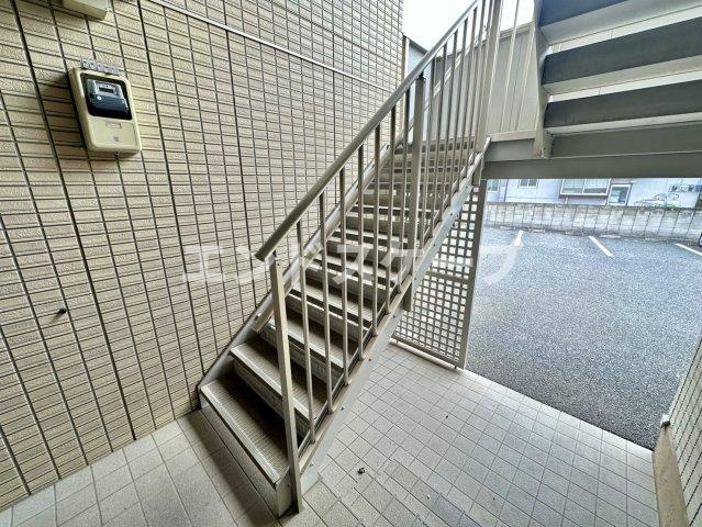 ボヌールＥのエントランス|高崎、前橋のお部屋探しはエンドスケープまで！お客様の理想お聞かせ下さい♪