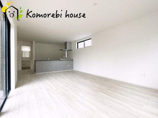 上尾市西宮下　９期　新築一戸建て　KEIAI GRACE　01の居間・リビング|26.9.11