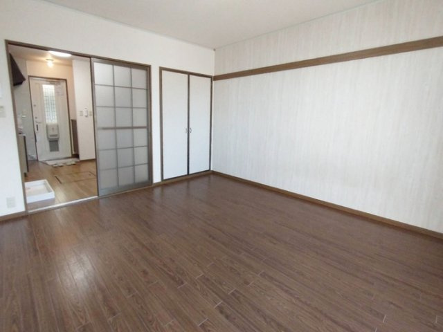 ドミール青笹　Aの内装
