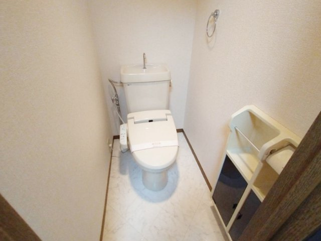 ドミール青笹　Aのトイレ