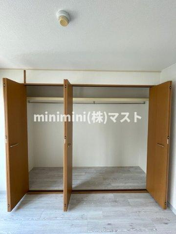 ホワイトハイツの収納