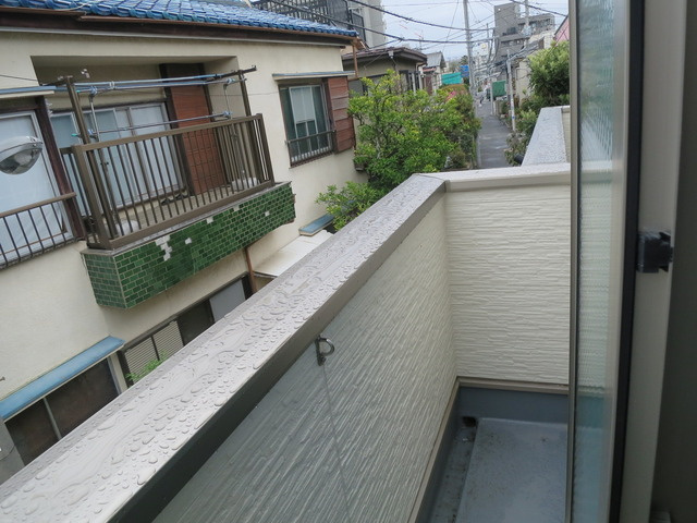 ＡＺＥＳＴ－ＲＥＮＴ南小岩Ⅰのバルコニー|洗濯物が干せるバルコニーです！