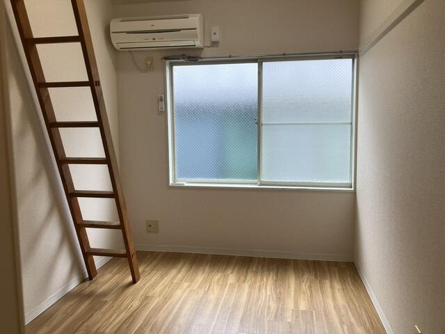 参考写真（２０３の内装）