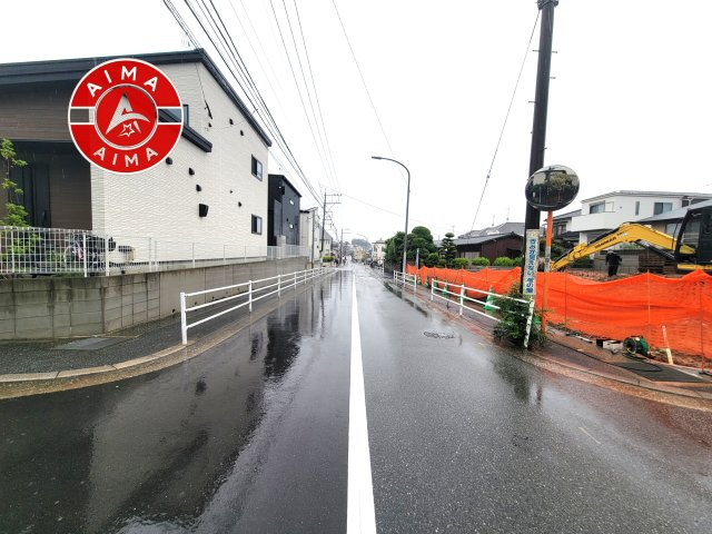 福岡市東区舞松原2丁目第2-3棟（3号棟）　の前面道路含む現地写真|前面道路です。