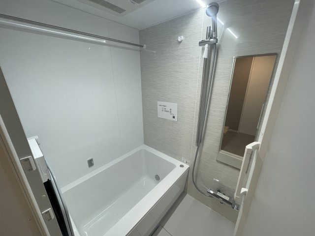 シティマンション薬院Ⅱの浴室|梅雨の時期は大活躍の浴室乾燥機！家族の数だけ増える洗濯物もしっかり乾かせます☆