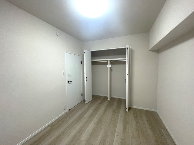 シティマンション薬院Ⅱの収納|
居室の収納が大きくて使いやすそうです！
季節家電や、お洋服が多い方も安心です♪