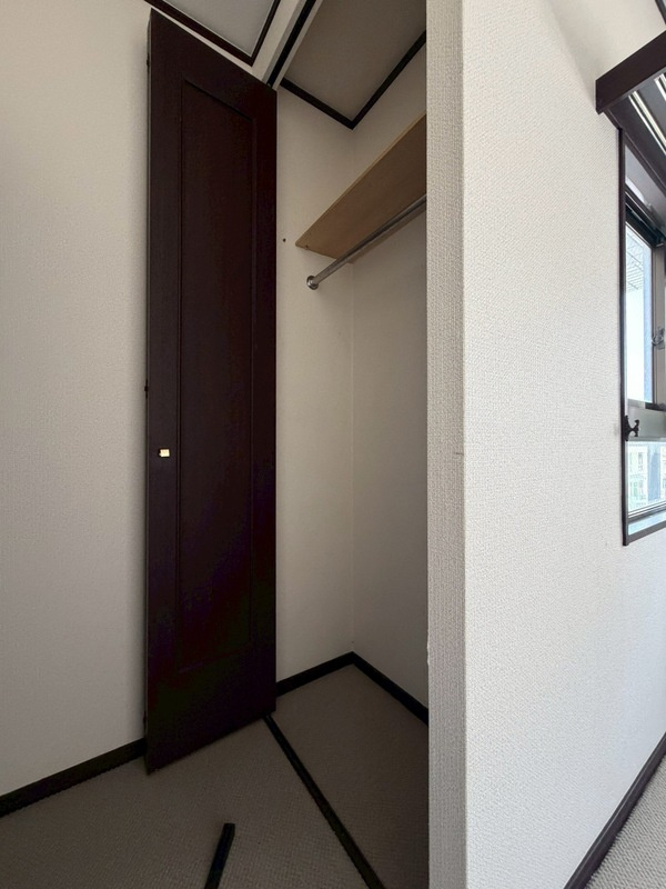 ライオンズマンション中央町の収納|こまごまとしたものを収納できそうですね