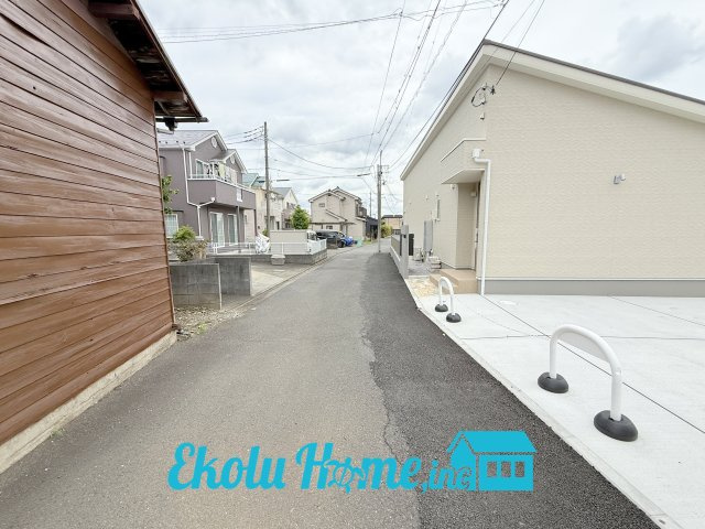 八王子市小宮町　全1棟の前面道路含む現地写真|2026年6月撮影