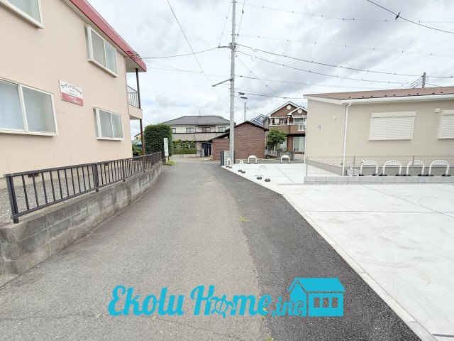 八王子市小宮町　全1棟の前面道路含む現地写真|2026年6月撮影