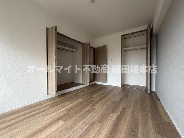 多摩市連光寺２丁目の賃貸マンションの居間・リビング